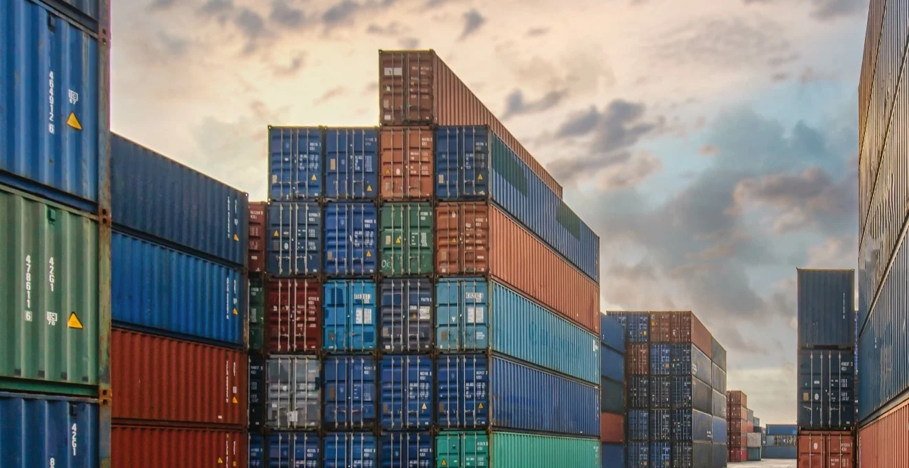 les-containers-d-occasion-une-solution-economique-et-durable-pour-le-stockage